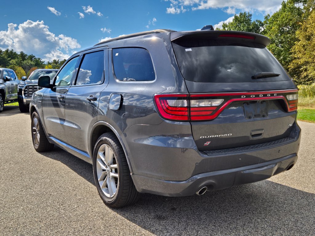 Used 2025 Dodge Durango R/T AWD/4WD image 3