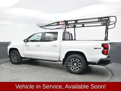 Used 2024 Chevrolet Colorado Z71 w/ Advanced Trailering Package AWD/4WD image 4