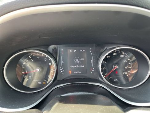 Used 2020 Jeep Compass Latitude w/ Cold Weather Group AWD/4WD image 15