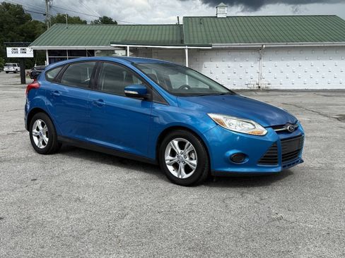 Used 2013 Ford Focus SE FWD image 4
