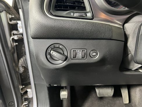 Used 2017 Dodge Challenger SXT w/ Super Sport Group (SS/T) image 21