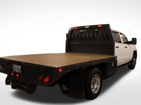 Used 2016 Chevrolet Silverado 3500 W/T w/ WT Convenience Package AWD/4WD image 2