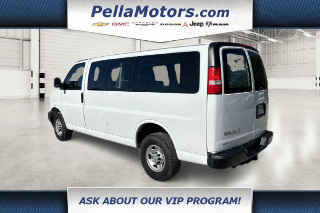 Used 2019 Chevrolet Express 2500 RWD image 5