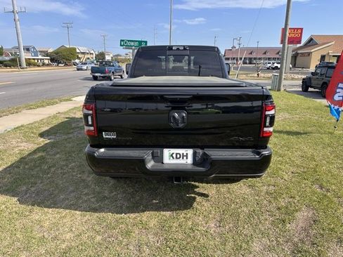 Used 2024 RAM 2500 Limited image 6