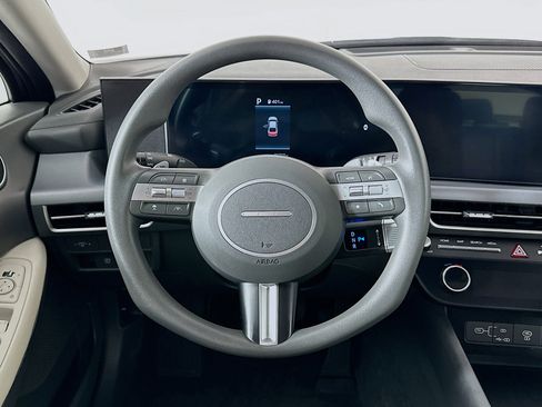 Used 2025 Hyundai Sonata SEL FWD image 18