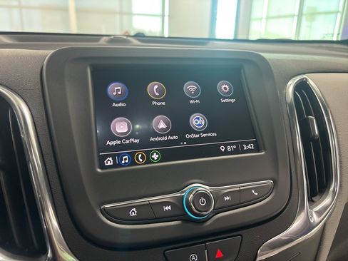 Used 2023 Chevrolet Equinox LS w/ LPO, Floor Liner Package image 19