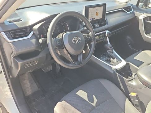 Used 2024 Toyota RAV4 LE image 22