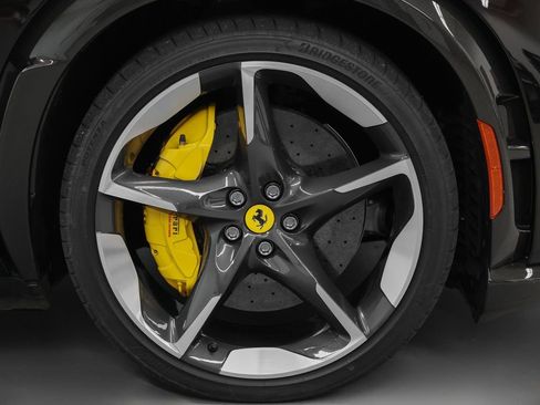 Certified 2025 Ferrari Purosangue image 7