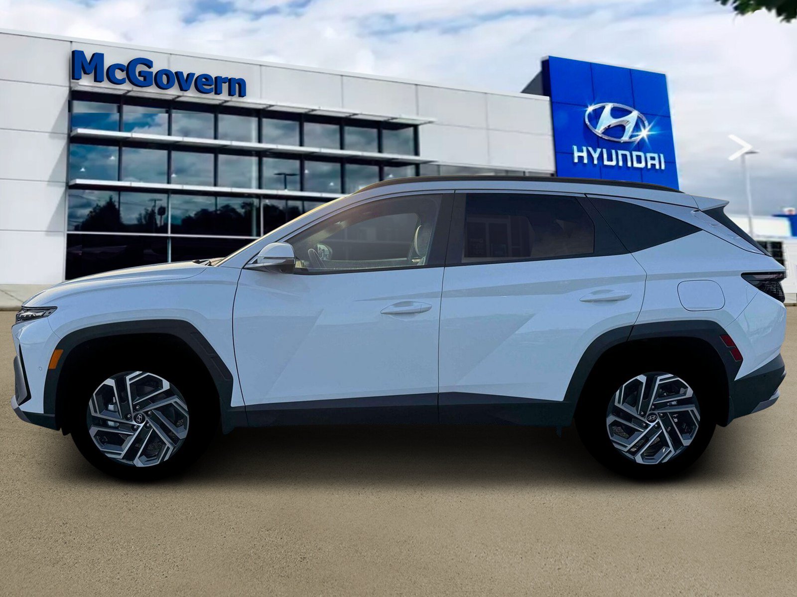 New 2026 Hyundai Tucson Limited AWD/4WD image 3
