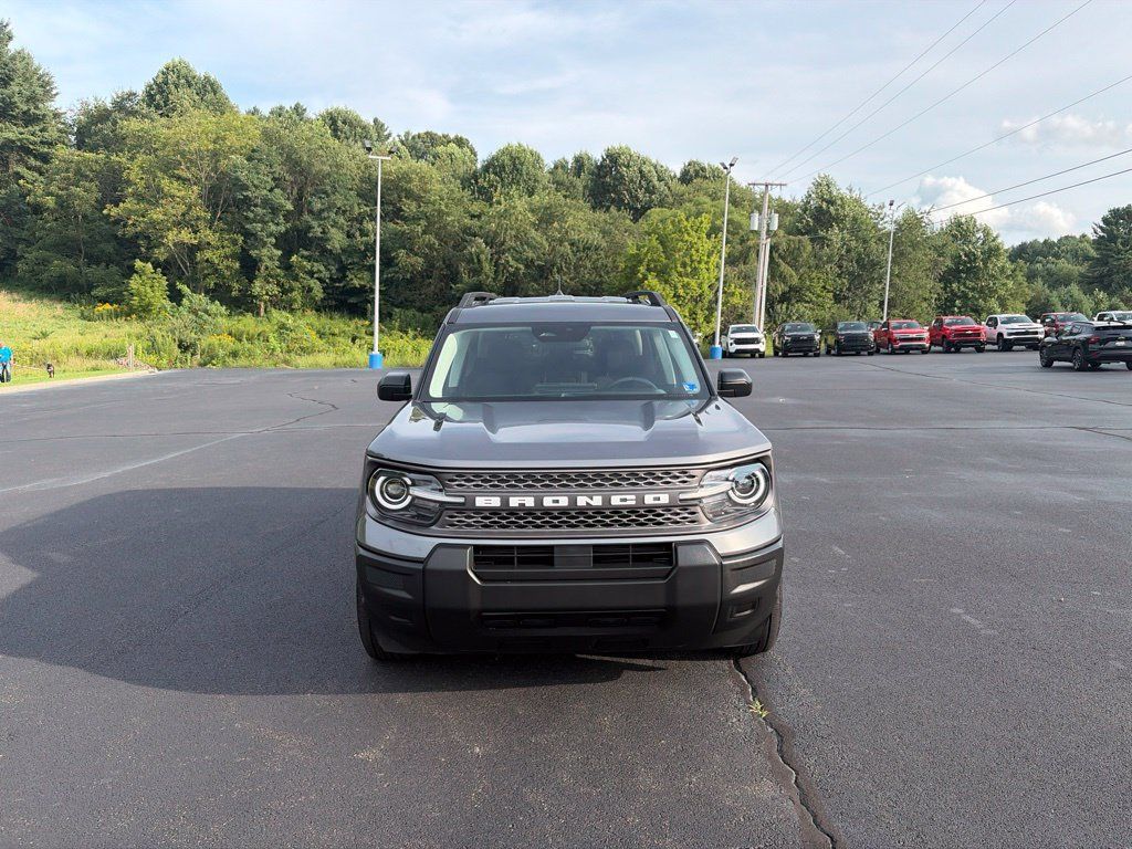 Used 2025 Ford Bronco Sport Big Bend AWD/4WD image 3
