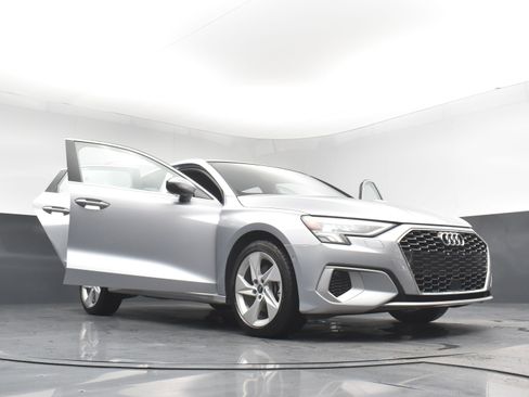 Used 2024 Audi A3 2.0T Premium FWD image 32