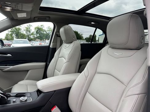 Used 2023 Cadillac XT4 Premium Luxury w/ Enhanced Visibility Package AWD/4WD image 28