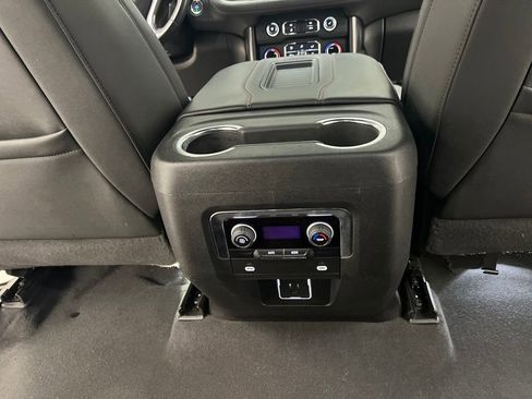 Used 2024 Chevrolet Suburban RST image 22