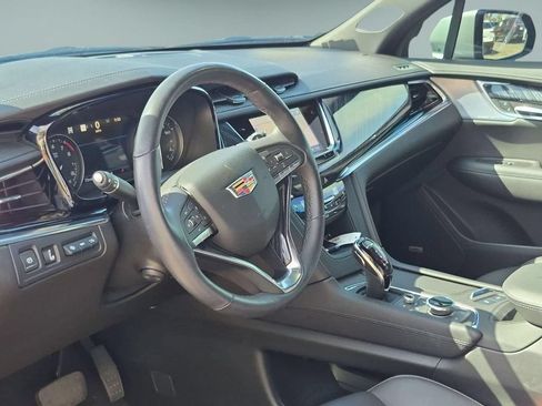 New 2024 Cadillac XT6 Premium Luxury w/ Technology Package AWD/4WD image 9
