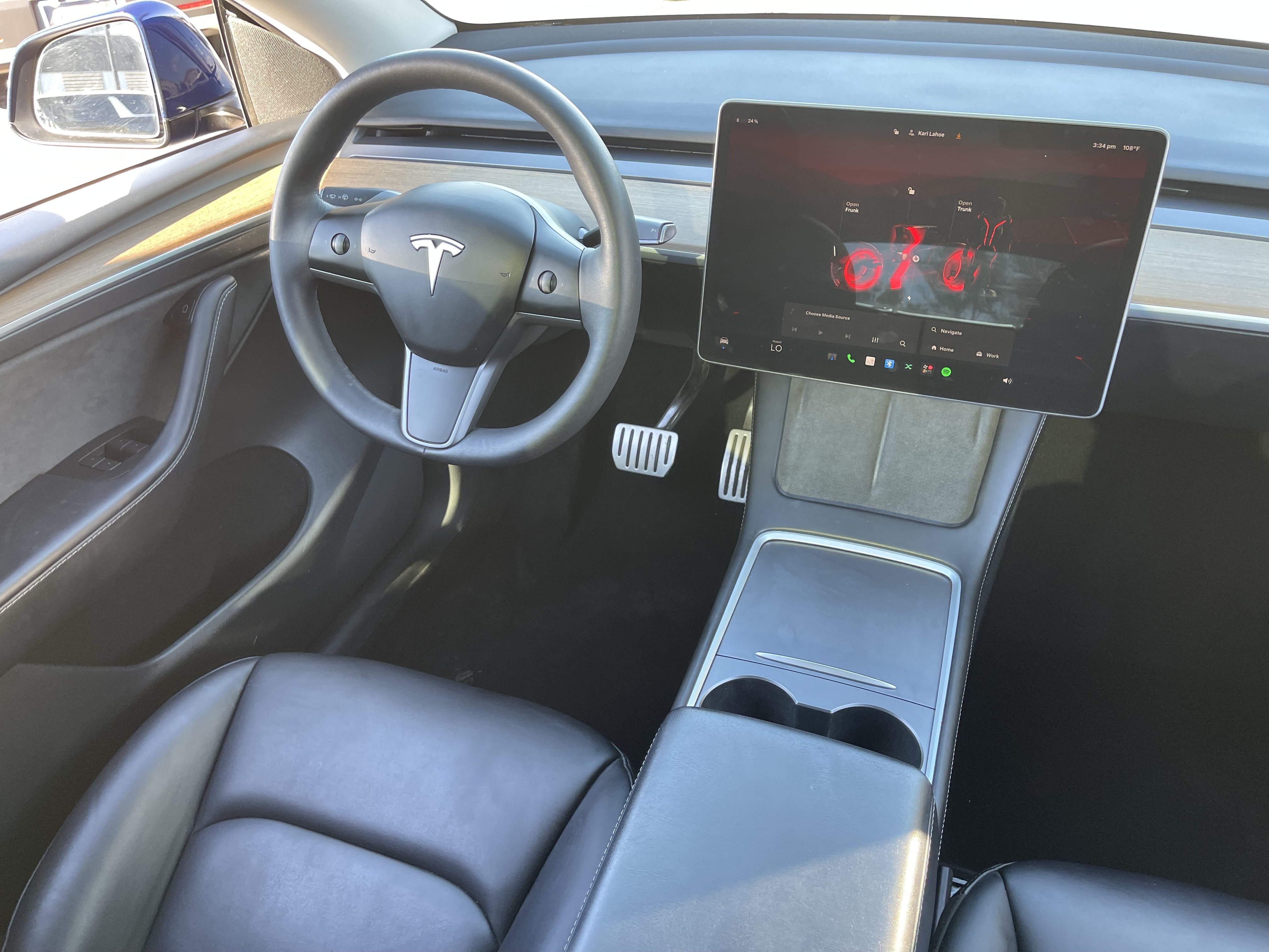 Used 2023 Tesla Model Y Performance AWD/4WD image 16