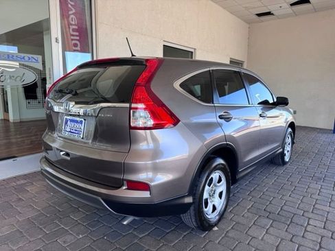 Used 2015 Honda CR-V LX image 5