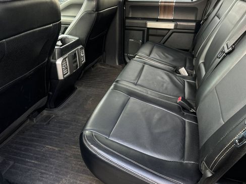 Used 2016 Ford F150 Lariat w/ Equipment Group 502A Luxury image 12