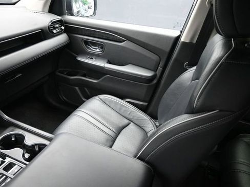 Certified 2023 Honda Pilot Elite image 11