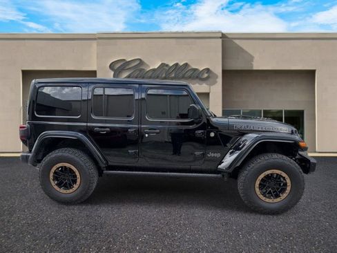 Used 2024 Jeep Wrangler Unlimited Rubicon 392 AWD/4WD image 2