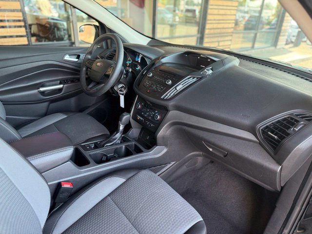 Used 2017 Ford Escape SE AWD/4WD image 15