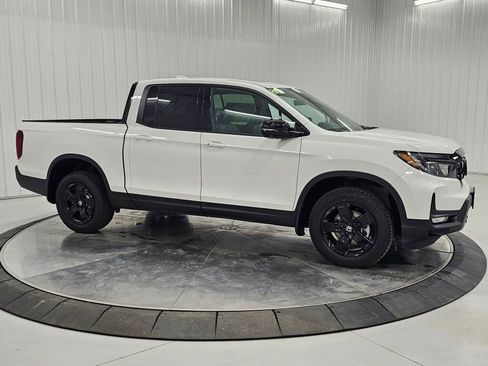 New 2026 Honda Ridgeline Black Edition image 36