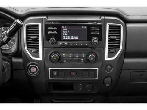 Used 2019 Nissan Titan S AWD/4WD image 13
