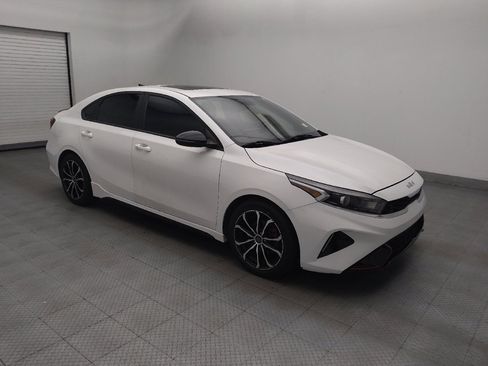 Used 2023 Kia Forte GT-Line w/ GT-Line Premium Package FWD image 11