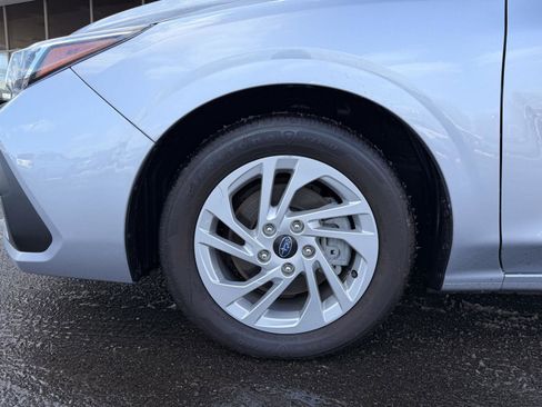 Used 2025 Subaru Impreza 2.0i image 10