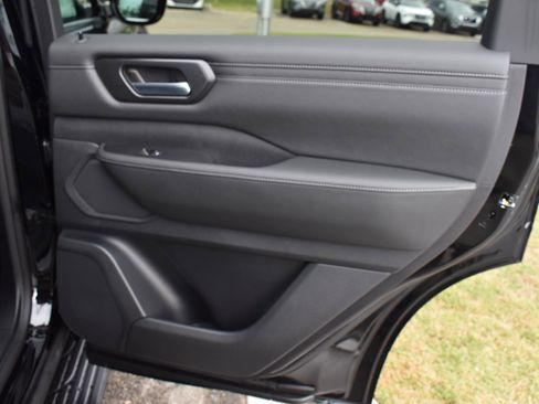 New 2026 Nissan Armada SV image 51