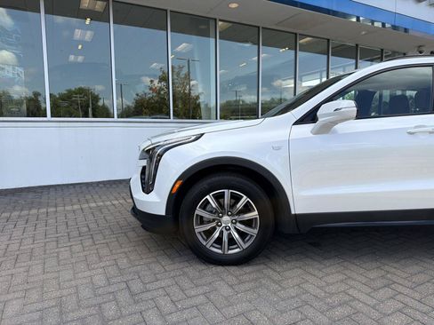Used 2023 Cadillac XT4 Sport AWD/4WD image 9