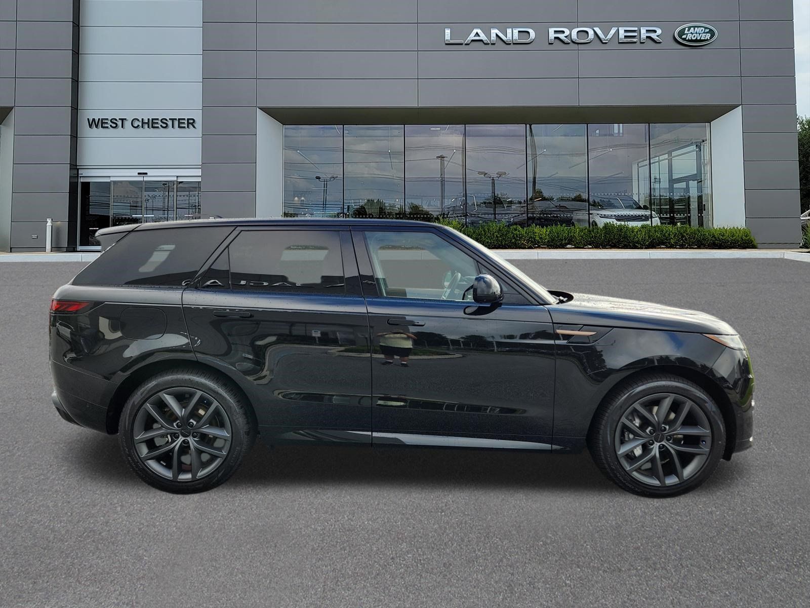 New 2026 Land Rover Range Rover Sport Dynamic SE AWD/4WD image 6