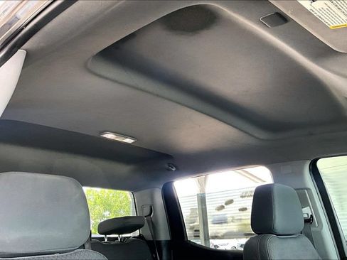 Used 2023 Chevrolet Silverado 1500 Custom Trail Boss AWD/4WD image 21