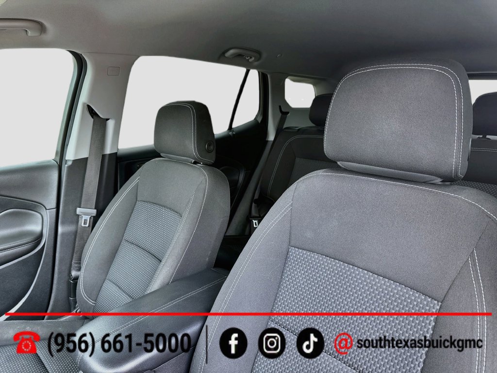 Used 2022 GMC Terrain SLE w/ Driver Convenience Package FWD image 13