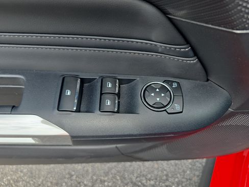 Used 2025 Ford Mustang GT Premium RWD image 25