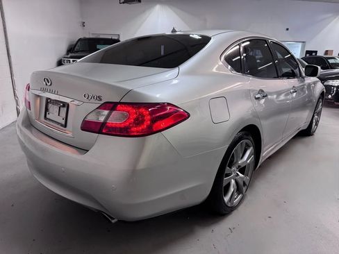 Used 2014 INFINITI Q70 3.7 w/ Premium Package RWD image 3