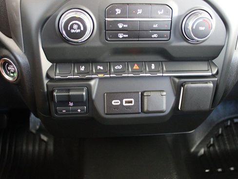 Used 2025 Chevrolet Silverado 2500 W/T w/ WT/CX Safety Package AWD/4WD image 39
