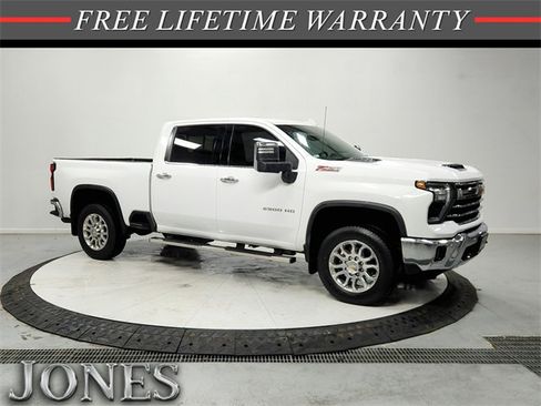 Used 2025 Chevrolet Silverado 2500 LTZ w/ LTZ Premium Package image 1