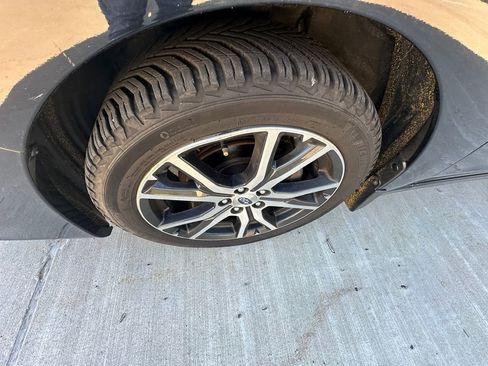 Used 2018 Subaru Impreza 2.0i Limited w/ Popular Package #2 image 27