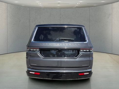 Used 2023 Jeep Grand Wagoneer L Series III w/ Rear Seat Video Group 1 image 4