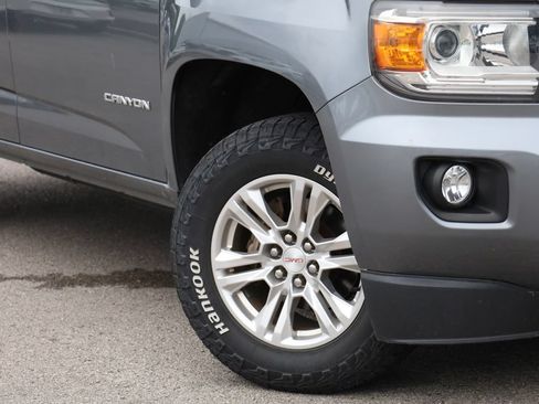 Used 2019 GMC Canyon SLE w/ SLE Convenience Package AWD/4WD image 2