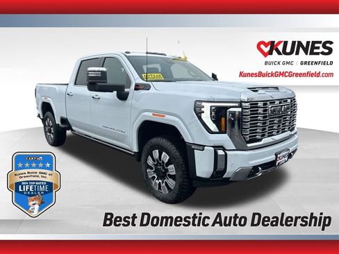 New 2026 GMC Sierra 3500 Denali w/ Denali Reserve Package image 1