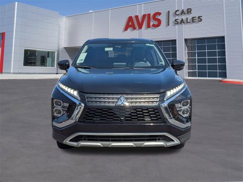 Used 2024 Mitsubishi Eclipse Cross SE image 2
