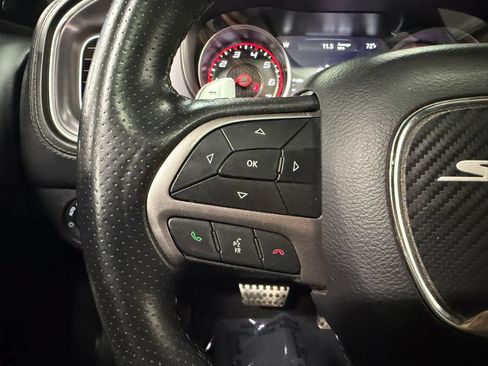 Used 2019 Dodge Charger Scat Pack w/ Dynamics Package RWD image 15
