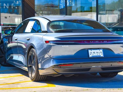Used 2024 Lucid Air Touring image 14