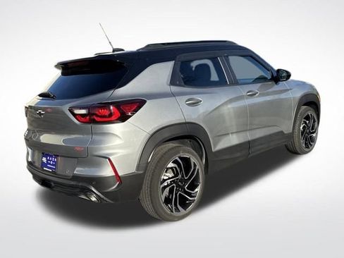 Used 2024 Chevrolet TrailBlazer RS w/ Driver Confidence Package image 6