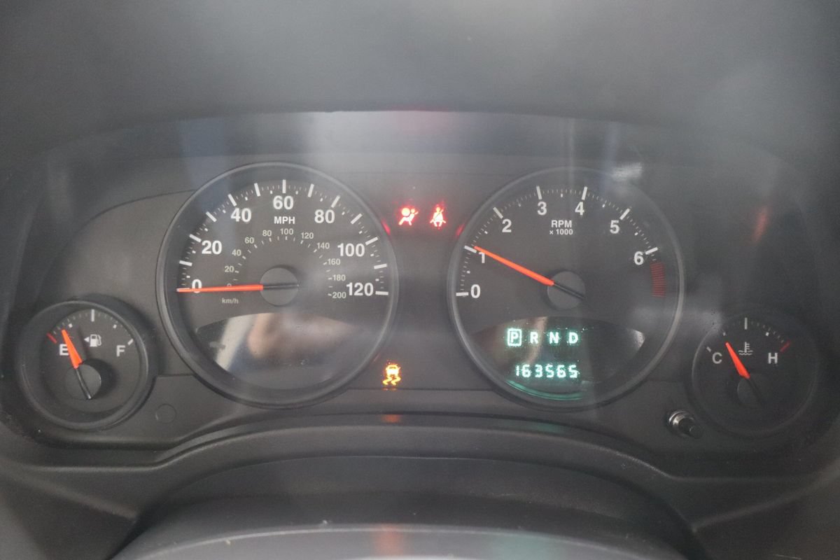 Used 2013 Jeep Patriot Sport AWD/4WD image 27