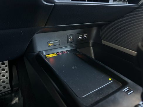 Used 2025 Toyota Camry SE w/ Multimedia Upgrade Package FWD image 26