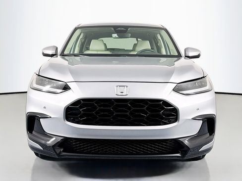 Certified 2024 Honda HR-V EX-L image 2