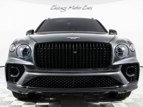 Used 2023 Bentley Bentayga Extended Wheelbase image 4