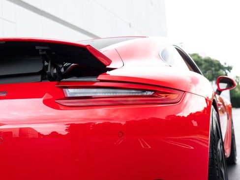 Used 2017 Porsche 911 Carrera RWD image 17